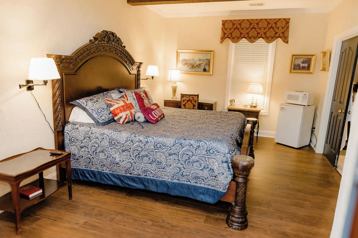 The English Premium King Suite | Individually decorated, individually furnished, iron/ironing board