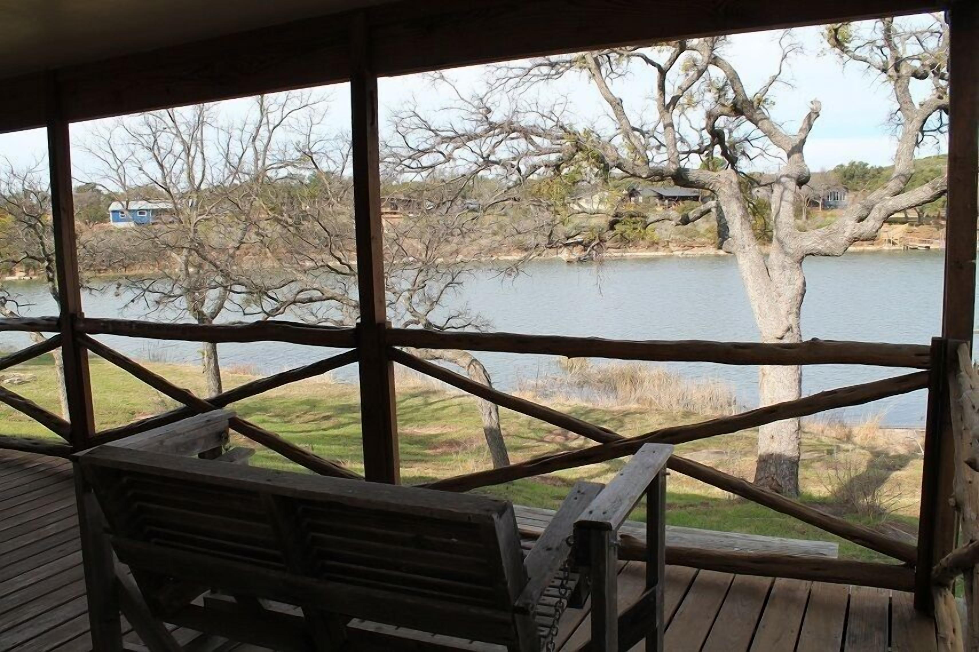 House, 2 Bedrooms, Lake View | Individually decorated, individually furnished, blackout curtains