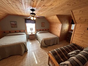 Lúxushús - 4 svefnherbergi - útsýni yfir vatn | 2 svefnherbergi, sérhannaðar innréttingar, sérvalin húsgögn