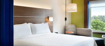 Holiday Inn Express & Suites Red Wing by IHG