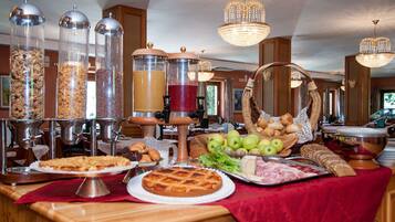 Colazione a buffet inclusa, servita tutte le mattine