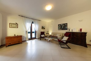 Flat-screen TV - B&B La Stradella (Ostuni)
