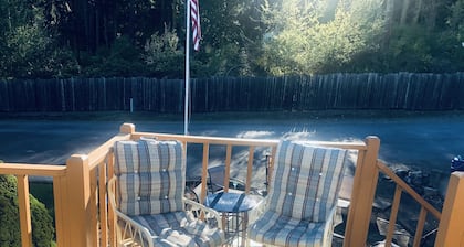 Spacious view home that captures the serenity and beauty of Lopez Island