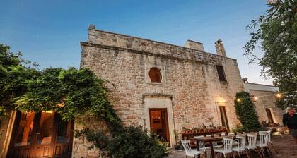 Familienfreundliche Luxus-Masseria mit großem privatem Pool in Ceglie Messapica