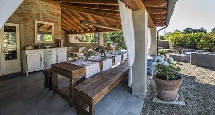 CHARMING VILLA IN THE HEART OF CHIANTI