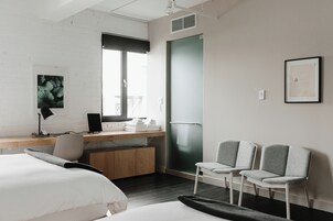 Signature Double Room, 2 Queen Beds | Courtyard view