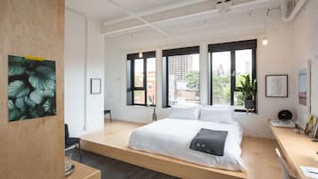 Signature Studio Suite, 1 King Bed