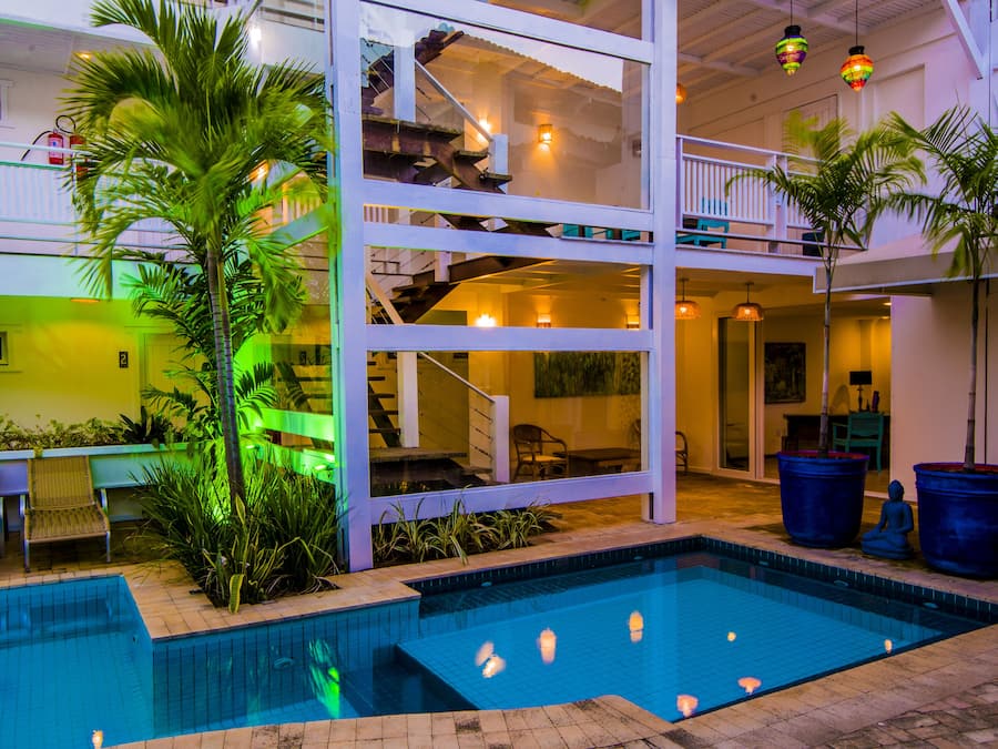 Fachada da propriedade