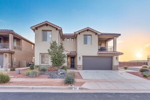 Exterior - Paradise Village 97, Private Hot Tub, Games, Ping Pong Table, Arcade Basketball, and More (Santa Clara)