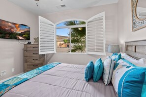 4 bedrooms, iron/ironing board, free WiFi, bed sheets