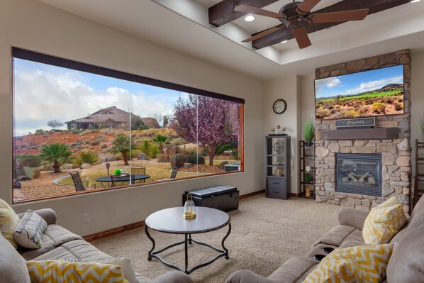 TV, fireplace, DVD player