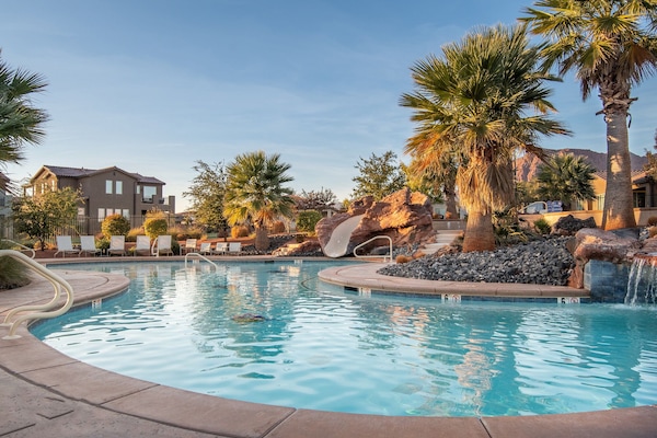 Een verwarmd zwembad