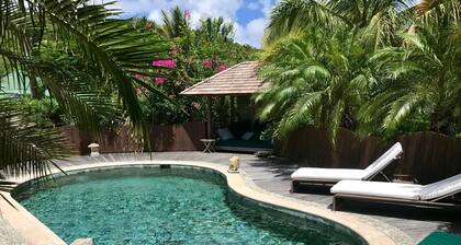 1 bedroom cottage located a step away from Saline Beach in St-Barth.