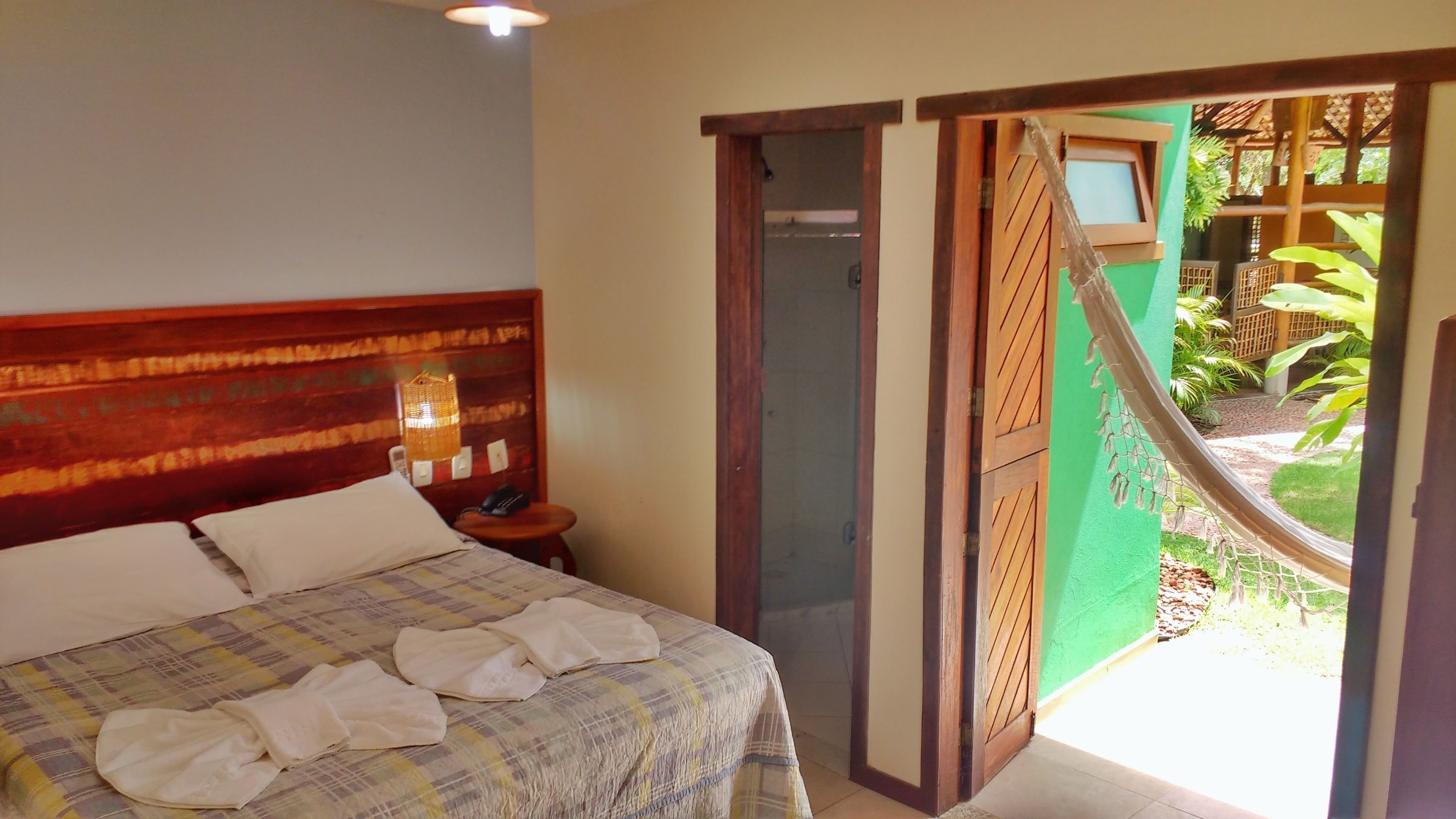 Minibar, in-room safe, free WiFi, bed sheets