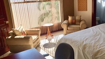 Classic Condo, Berbilang Katil, Non Smoking | Langsir/tirai gelap terus, kalis bunyi, seterika/papan seterika