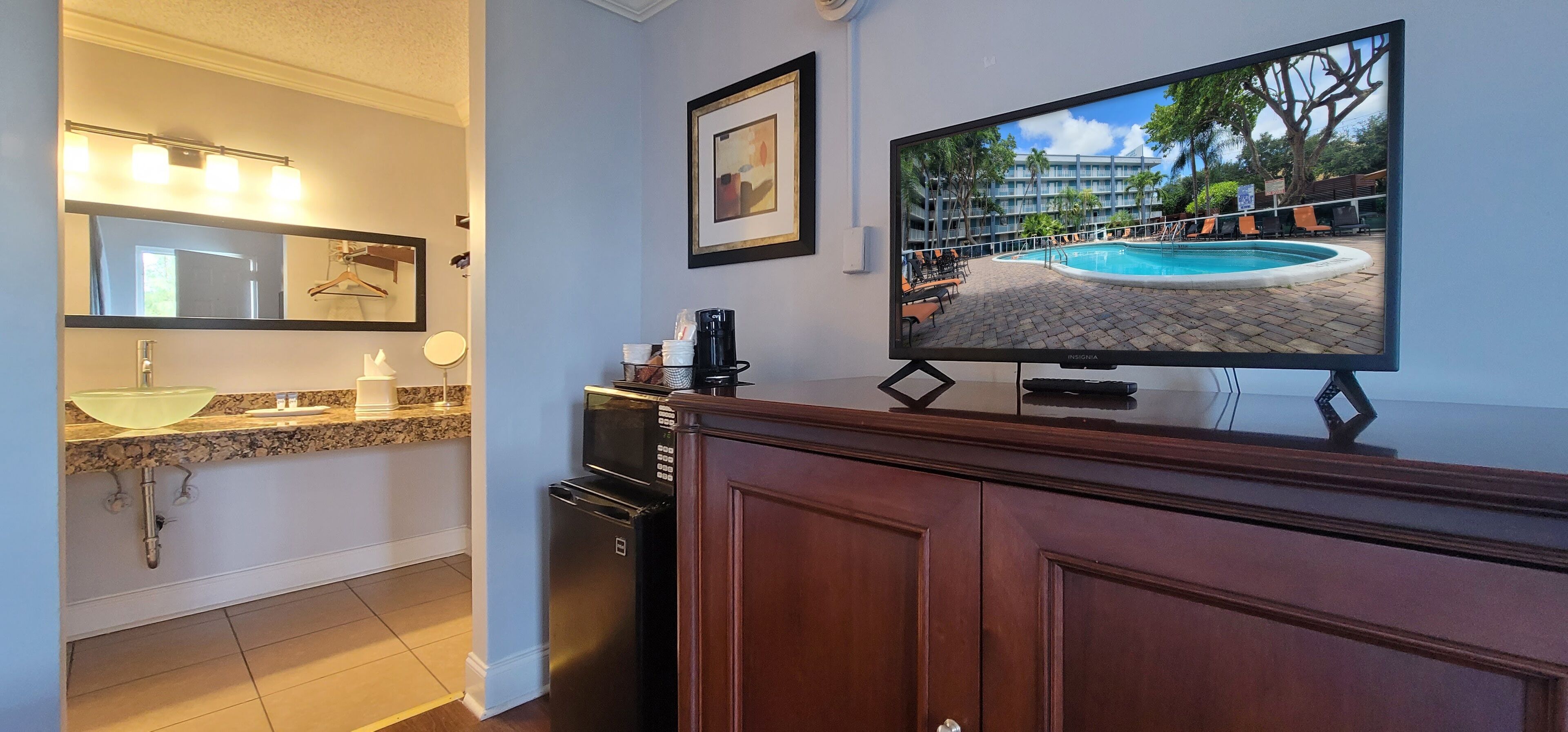 Photo - Fort Lauderdale Grand hotel