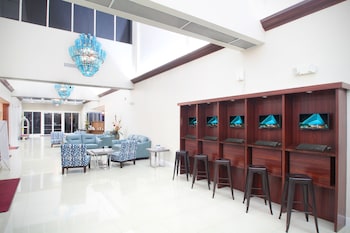 Business center at Fort Lauderdale Grand Hotel