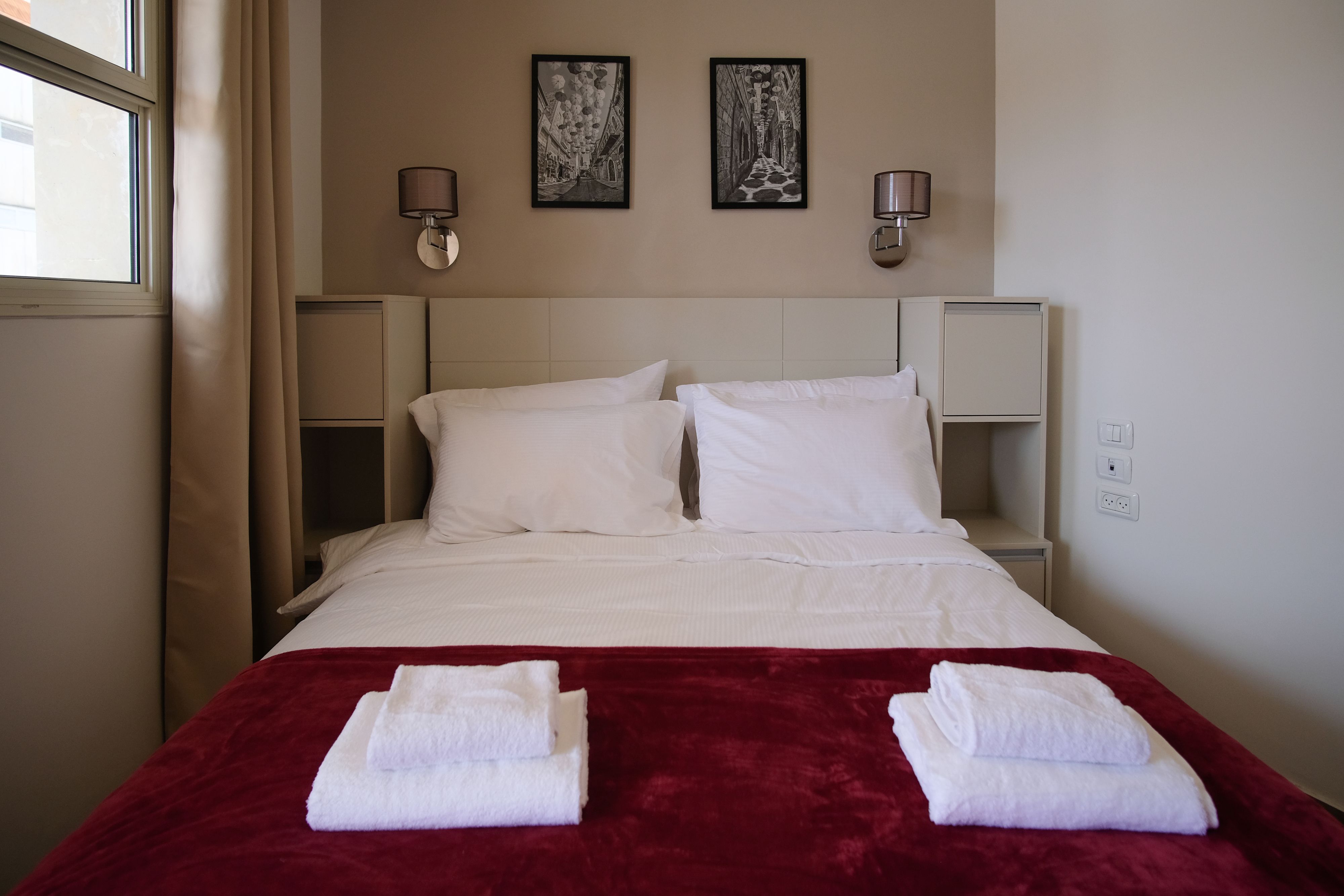 standard double or twin room | individually decorated, individually furnished, desk, iron/ironing board