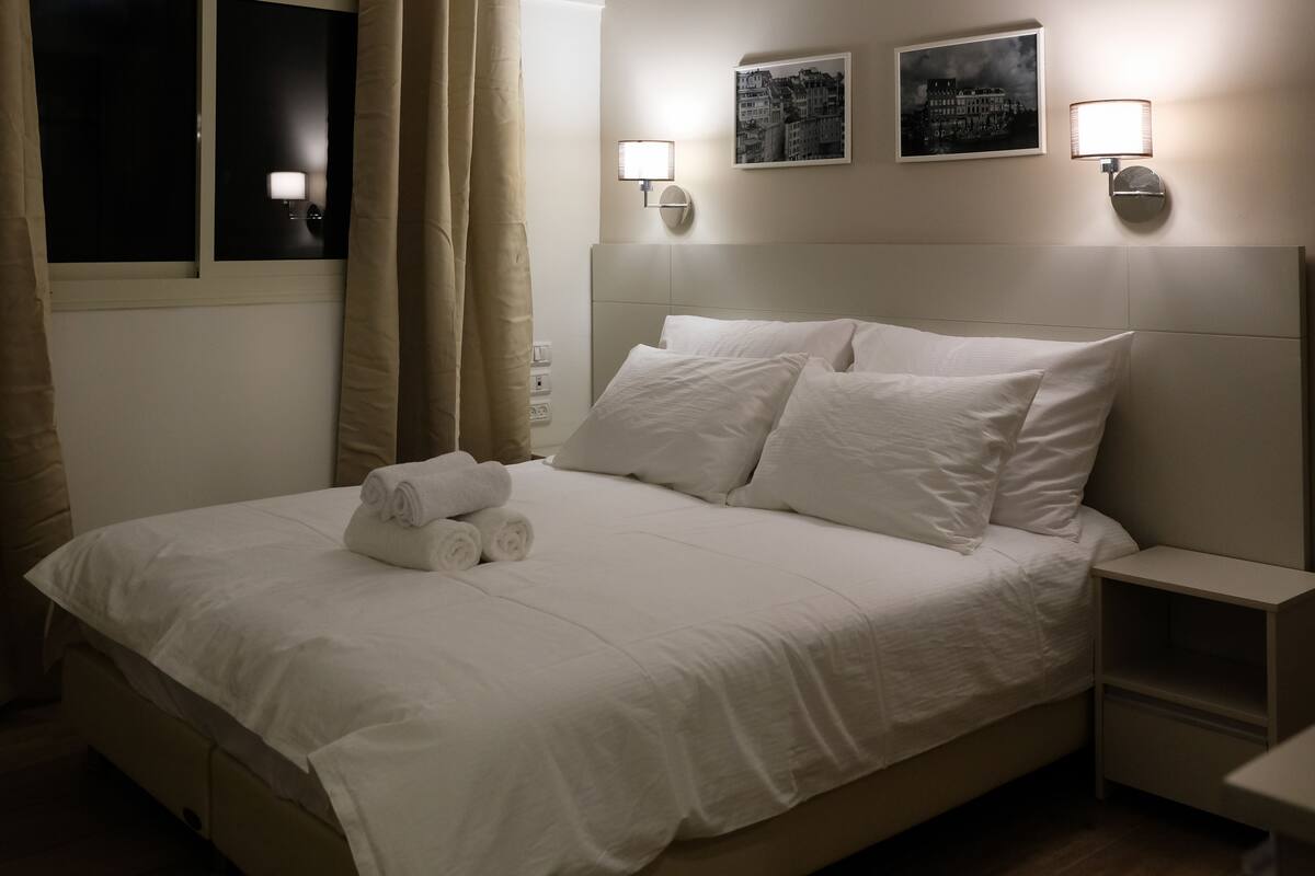 individually decorated, individually furnished, desk, iron/ironing board