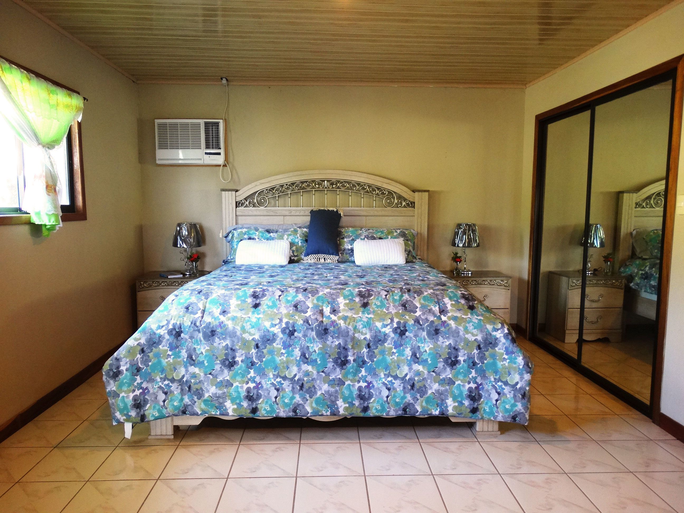 Suite Mewah, 1 Tempat Tidur King, Bebas Asap Rokok | Wi-Fi gratis dan seprai linen