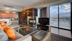 Flat-screen TV - Palms Place by CREAM (Las Vegas)