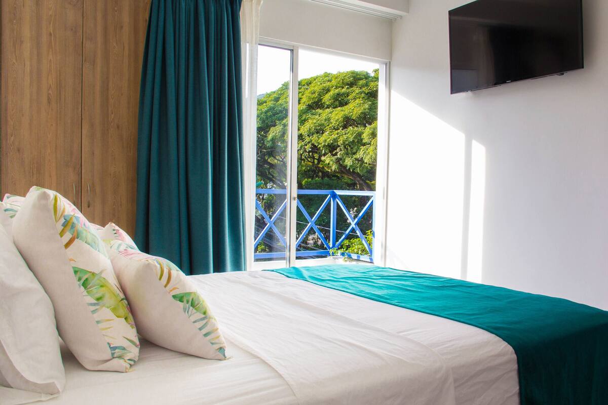 Double Room, Balcony