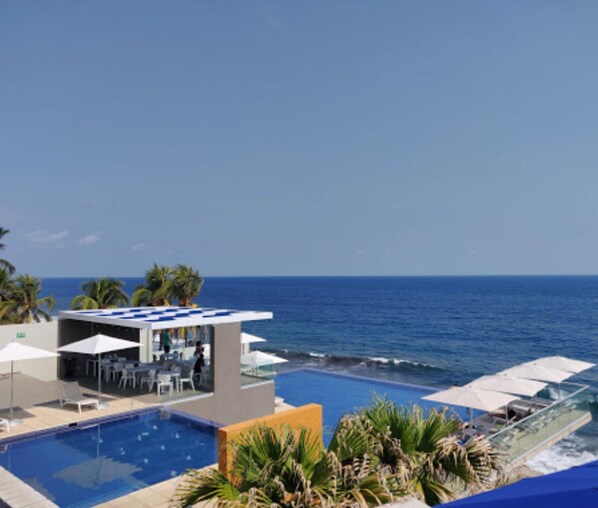 Suite Premium, 1 cama de matrimonio grande, no fumadores | Vistas desde la habitación