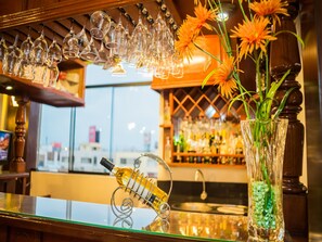 Bar (in der Unterkunft)