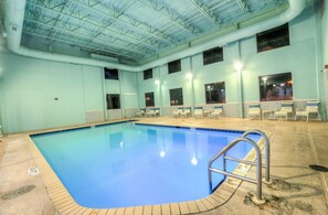 Indoor pool, 2 outdoor pools