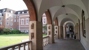 Courtyard - Goodenough College - Campus Accommodation (London)