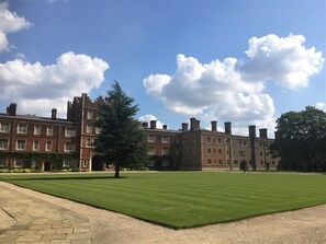 Exterior - University of Cambridge, West Court - Campus Accommodation (Cambridge)
