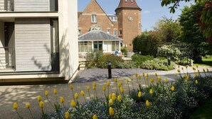 Exterior - University of Oxford, St Anne's College - Campus Accommodation (Oxford)