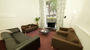 Interior - Independent Girls' School,Pembridge Hall - Campus Accommodation (London)