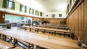 Dining - University of Cambridge, Christ's College - Hostel (Cambridge)