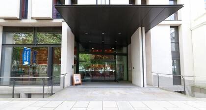 Imperial College London, Prince's Gardens - Hostel
