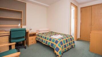 Room, 1 Single Bed | Bed sheets