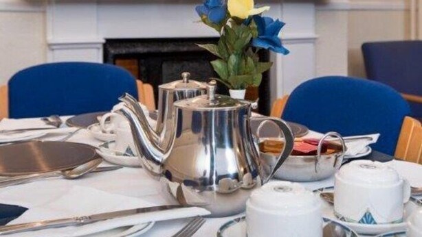Unclassified image, 1 of 8, button - University of Oxford, Isis Guest House (Oxford)