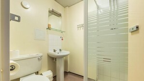 Unclassified image, 2 of 8, button - Bankside House, South Bank (London)