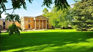 Exterior - University of Cambridge, Downing College (Cambridge)