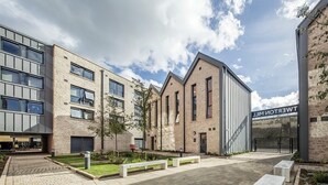 Courtyard - Pure CityStay Twerton Mill (Bath)