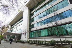 Exterior - University of Westminister, Marylebone Hall - Campus Accommodation (London)
