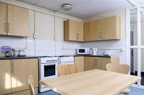 Coffee/tea maker - London Metropolitian University, Wood Green Hall - Campus Accommodation (London)