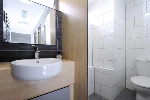 London Metropolitian University, Wood Green Hall - Campus Accommodation