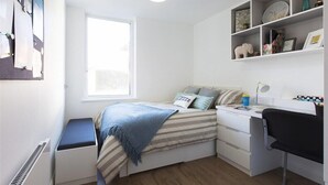 Room, 1 Double Bed | Bed sheets - Pure CityStay The Brickworks (York)