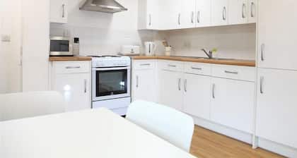 Oxfords Brookes University, Thames Street - Campus Accommodation