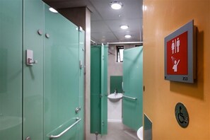 Towels - London School of Economics, Rosebery Hall - Hostel (London)