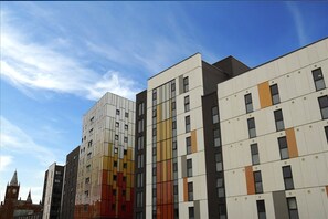 Exterior - University of Liverpool, Crown Place - Campus Accommodation (Liverpool)