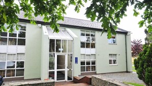 Property grounds - The National University of Ireland Galway - Campus Accommodation (Galway)