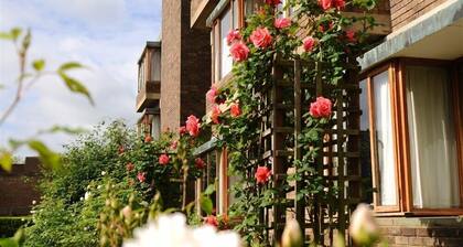 Cambridge University, Churchill College