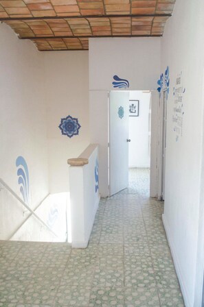 Hallway - Casa Agua San Pancho (San Francisco)